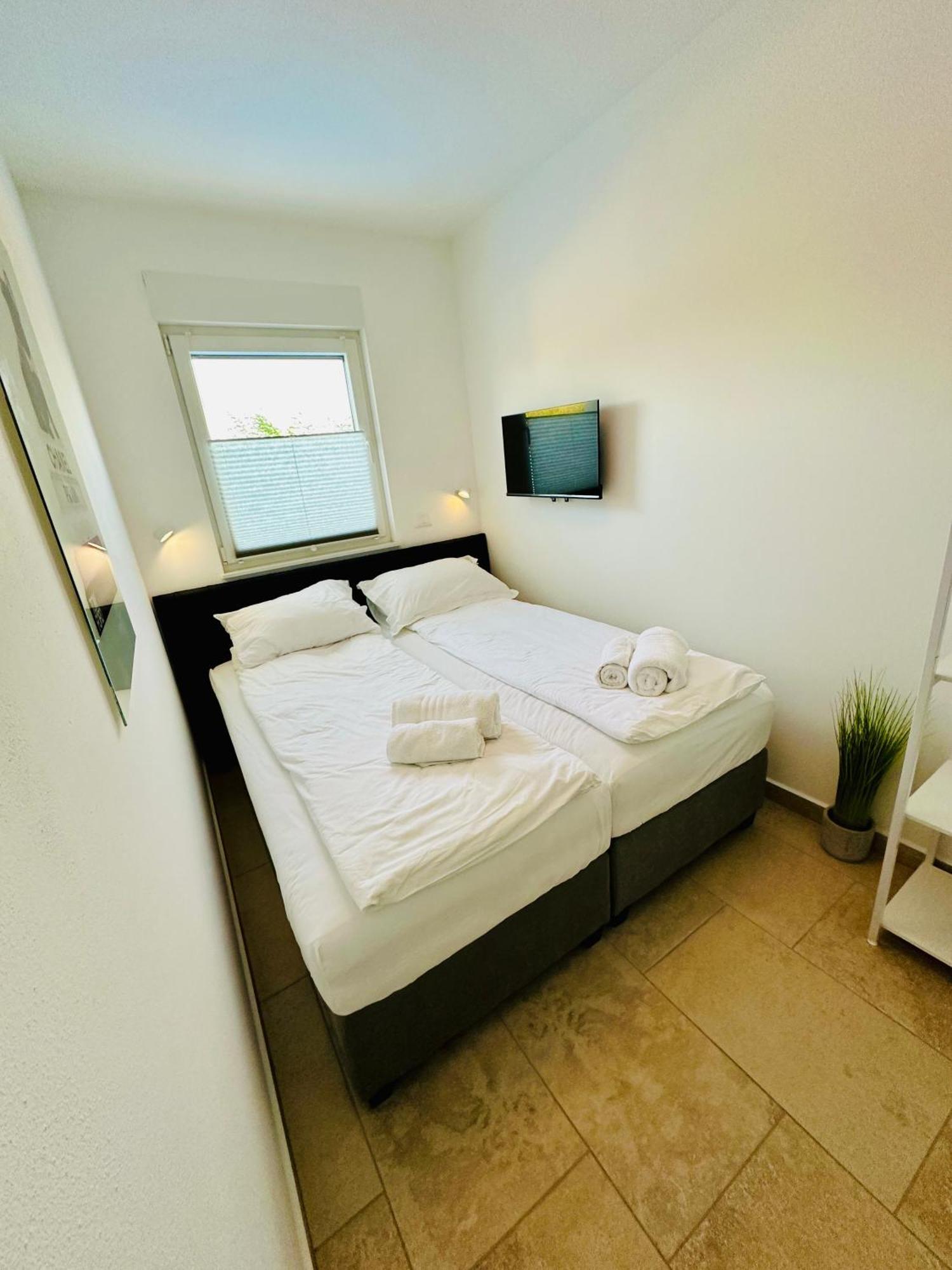 New Exclusive With Garden And Private Pool Near The Sea Apartamento